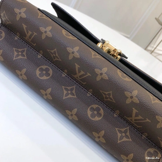 Vuitton VICTOIRE Louis 0417